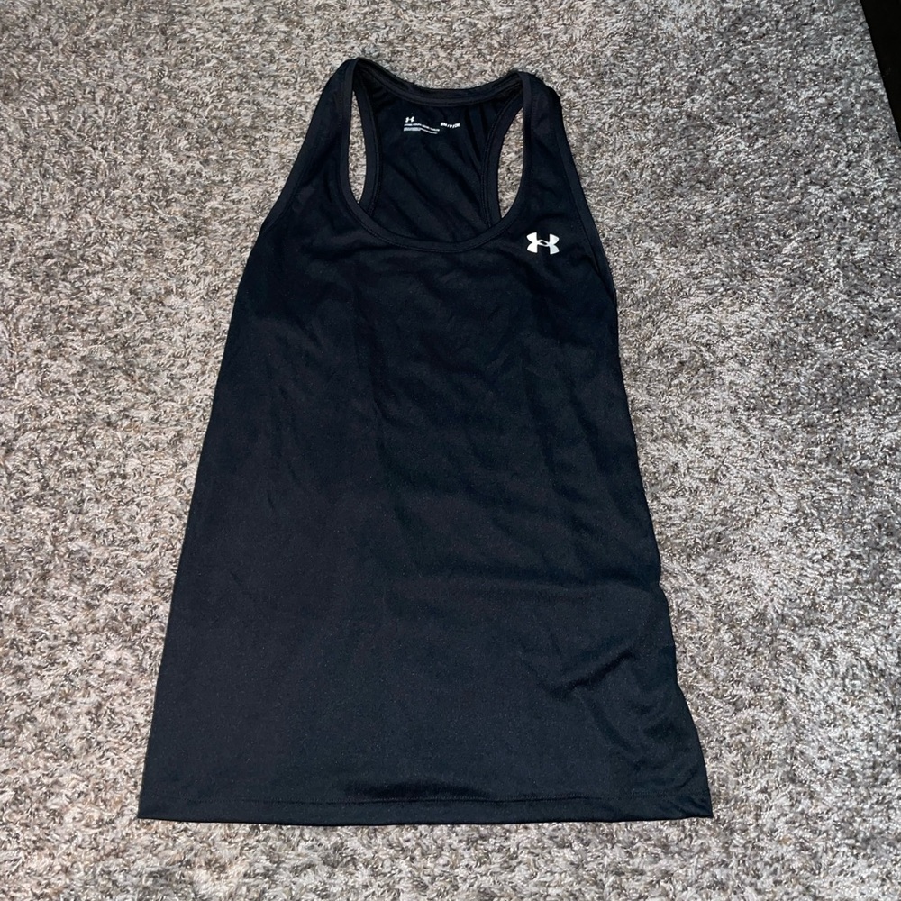 Black under armour tank top